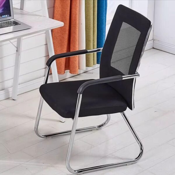 Chaise visiteurs noire CH02